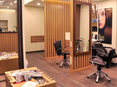 Haircut at the mellis beauty salon in kiev. pay with a discount.