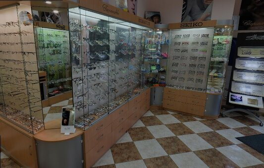 Optics &quot;zir&quot; in cherkassy. check your eyesight for a promotion.