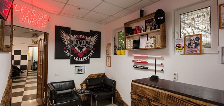 Tattoo salon VeAn in Berdyansk. Stock.