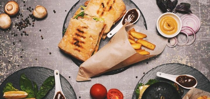 Знижка на меню кухні в барі монро