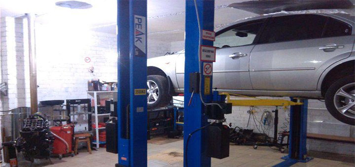Service station &quot;injector diesel auto service&quot; car repair at discounts