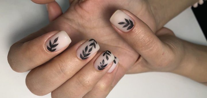 Маникюр в студии Nail Room в Киеве