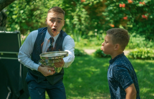 Magician and illusionist Nikolai Usichenko in Kiev. Order a performance.