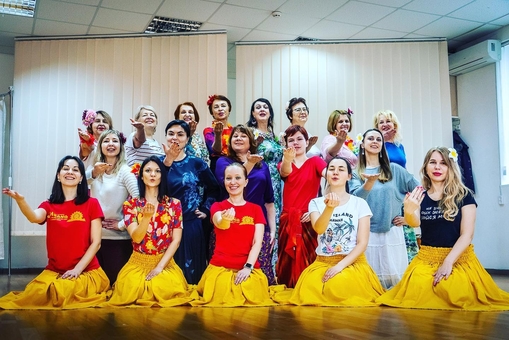 заняття гавайськими танцями в «Moana Hula Studio» по акції 5