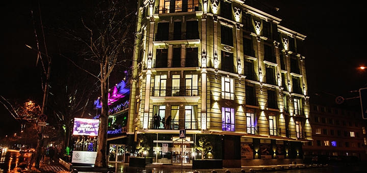 Alice Place hotel in Odessa. Rest on promotion 66