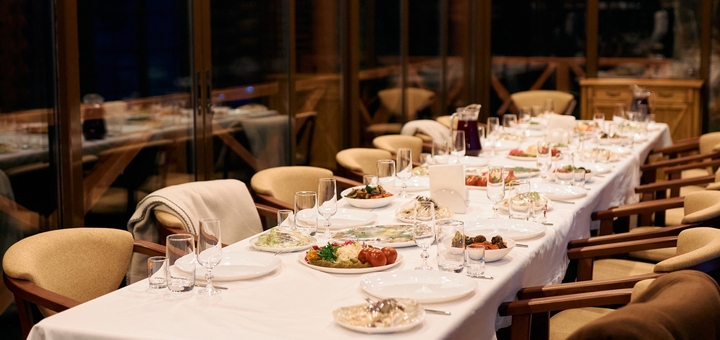 Waterloo Village Hotel. Book with promotion 16
