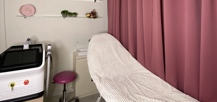 Discount on manicure and pedicure at Sweet Beauty 6 salon