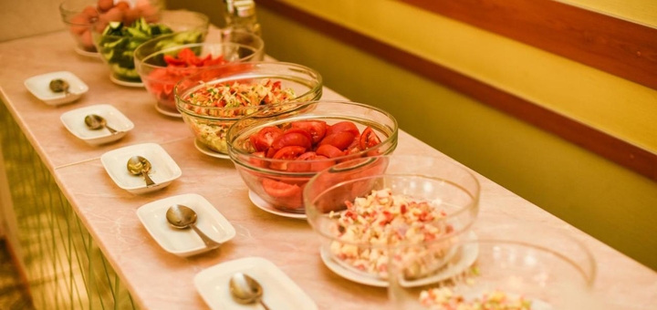 Hotel Tourist in Kyiv. Book a room with promotion 12