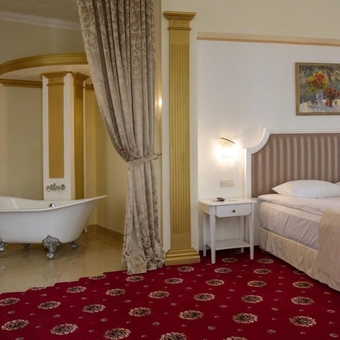 Готель City Holiday Resort & SPA у Києві. Забронювати номер зі знижкою 150