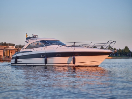 Yacht Victory. Book with promotion 12