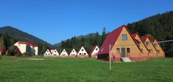 Summer camp Lisova Varta in the Carpathians