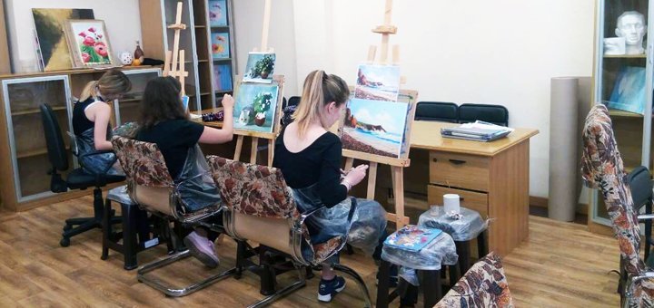 Занятий по живописи в студии «Free Art» по акционной стоимости 2