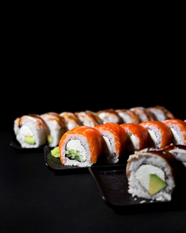 Доставка еды RollWay. Заказывайте по акции 23