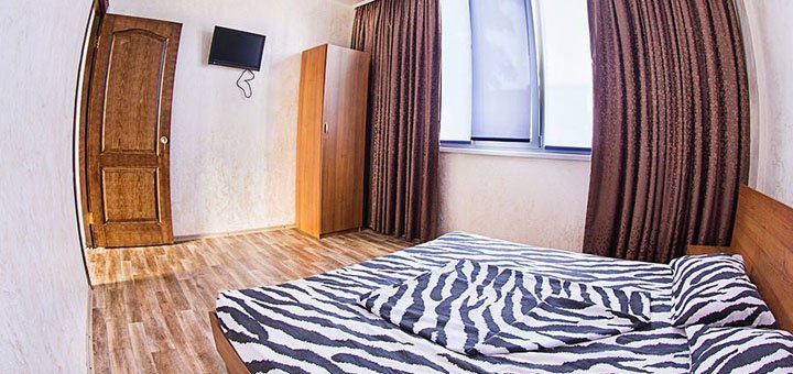 Rooms of the VIP hotel "Palma" in Zatoka. Buy vouchers to the Black Sea for a promotion.