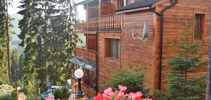 “Freaks” Hotel Bukovel3