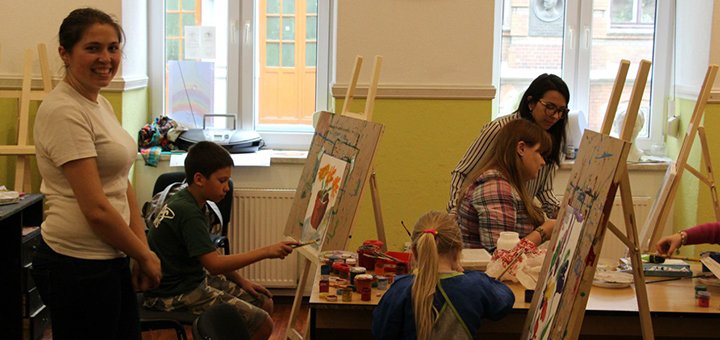 Школа мистецтв «Art-Place» відвідуйте по акції 3