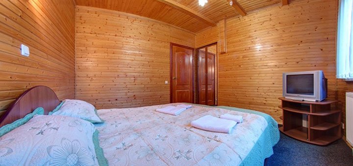 Знижки на відпочинок в готелі «Софія форест клуб» в Яремче9