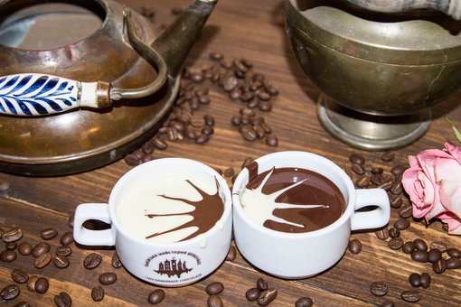 Cafe-confectionery "Lviv chocolate chocolate master." Menu Badges