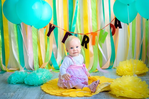 Студійна фотозйомка Дня народження Одеса у «NinaAlexPhoto». Замовляйте фотографа за знижкою.