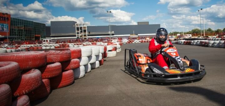 Go-kart track in the karting center in &quot;blockbuster&quot;