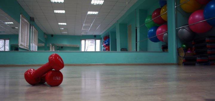 Fitness in &quot;sky hall&quot; zaporozhye