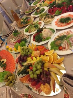 National cuisine at the restaurant «Knyazhiy Grad». Eat with a little