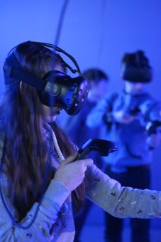 Rent of a virtual reality helmet in the MirVR club in Odessa. Order by promotion.