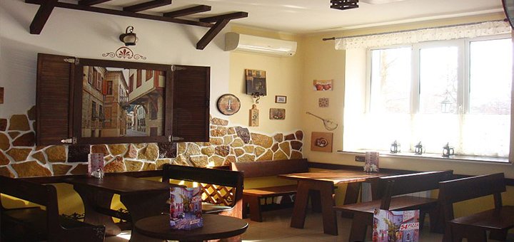 Пиццерия «Pizza54 express» интерьер