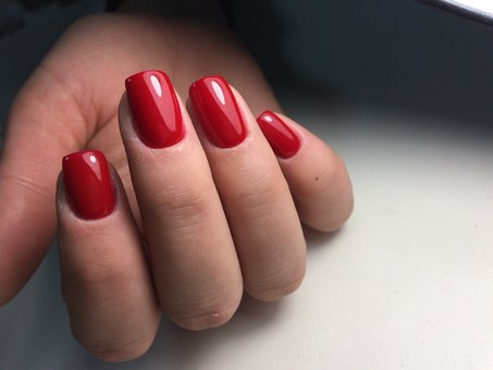 Апаратний манікюр у салоні «Beauty Pro» у Харкові. Замовляйте по акції