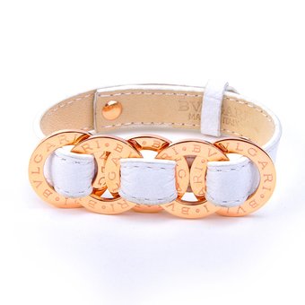 Gold rings from the Sorpreza online store with delivery across Ukraine. Order with a discount