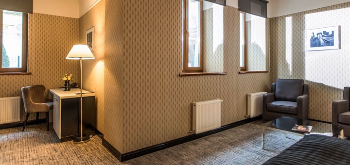 Discounts for holidays at the wall street hotel 12