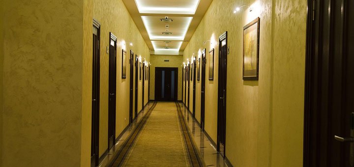 Скидки на отдых в отеле Таурус во Львове34