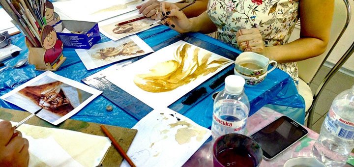 Занятия в «KievArtClub». Записаться на мастер-класс со скидкой.