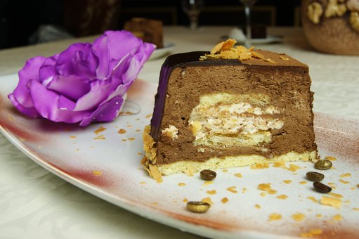 Desserts at the Palmira coffee shop in Dnipro. Order at a discount.